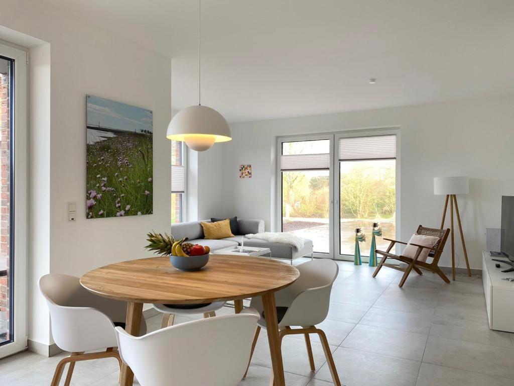 Ferienwohnung Hein Am Nordseedeich 부차딩엔 외부 사진