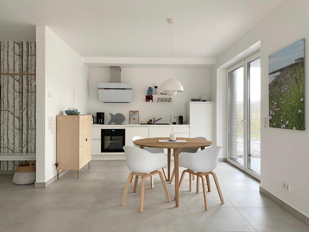 Ferienwohnung Hein Am Nordseedeich 부차딩엔 외부 사진