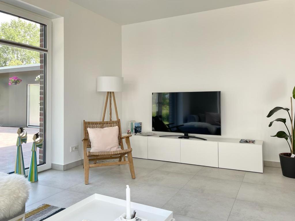 Ferienwohnung Hein Am Nordseedeich 부차딩엔 외부 사진